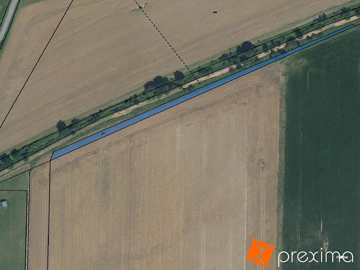 Prodej pole 2068 m²